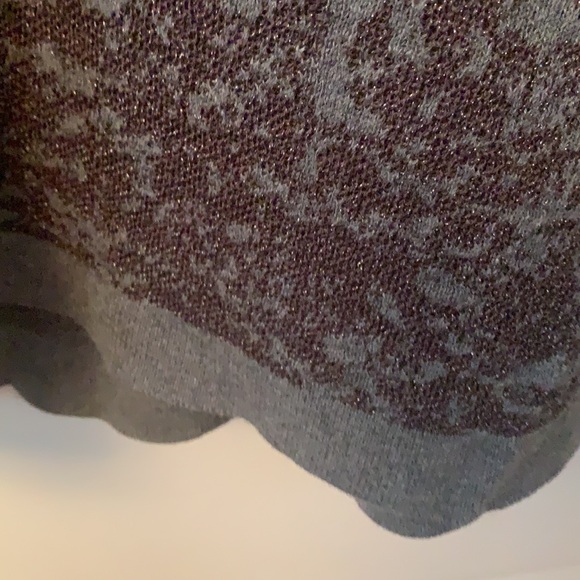 Top - Picture 3 of 4